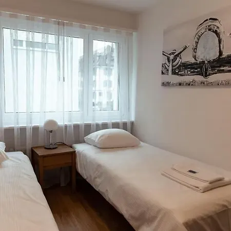 Апартаменты Fantastic 2br In The Center - Sky7 *