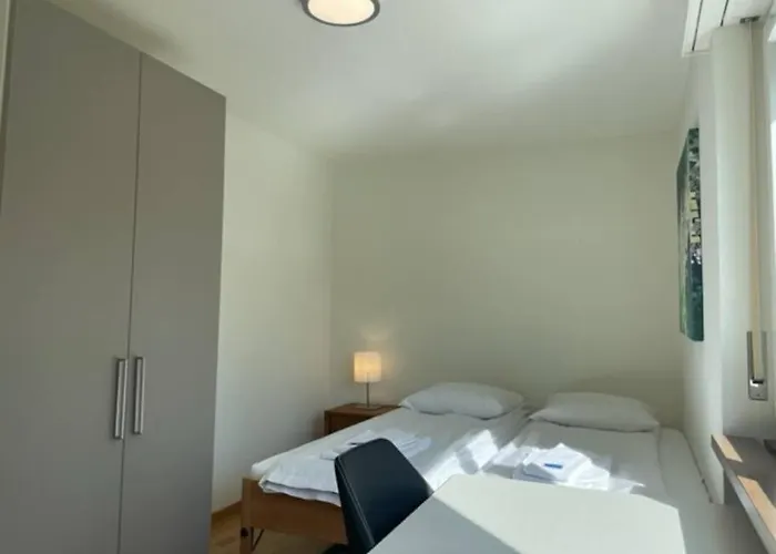 Fantastic 2br In The Center - Sky7 アパート *