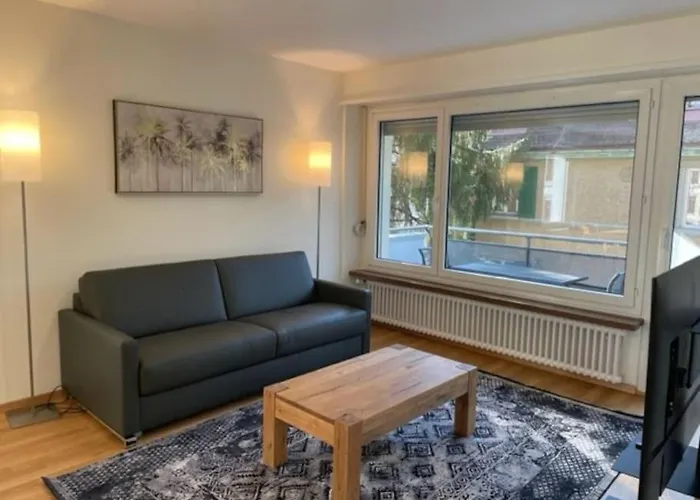 Fantastic 2br In The Center - Sky7